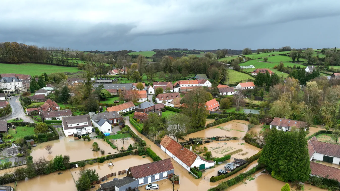 weather flood TOPSHOTS Horizontal AERIAL VIEW GENERAL VIEW 