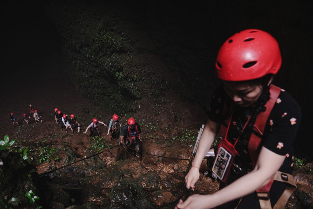 goa jomblang barlang indonézia 
 INDONESIA - CAVE asie cave exploration grotte indonesia indonesie jomblanc tourisme touriste yogyakarta Horizontal ASIA TOURISM 
