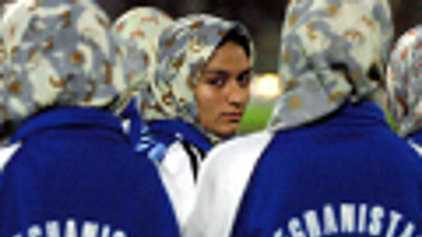 Olimpia és politika, afgán nők a muszlim nők tornáján Teheránban