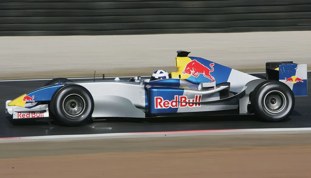 Forma-1, David Coulthard, Red Bull, teszt, 2004, Barcelona 