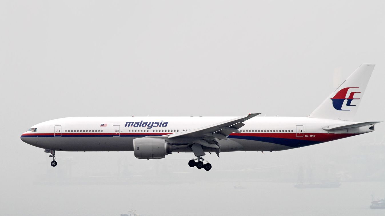 Malaysia Airlines, lelőttek egy repülőgépet Ukrajna felett 