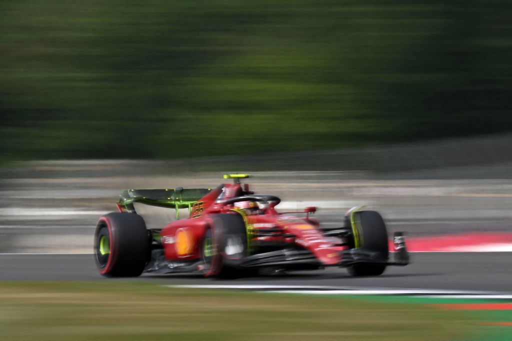Forma-1, Carlos Sainz, Ferrari, Brit Nagydíj 2022, péntek 