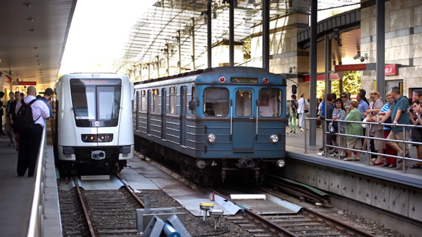 az új Alstom-szerelvény első útja az Örs vezér téri állomáson, a 2-es metró vonalán, Tarlós István