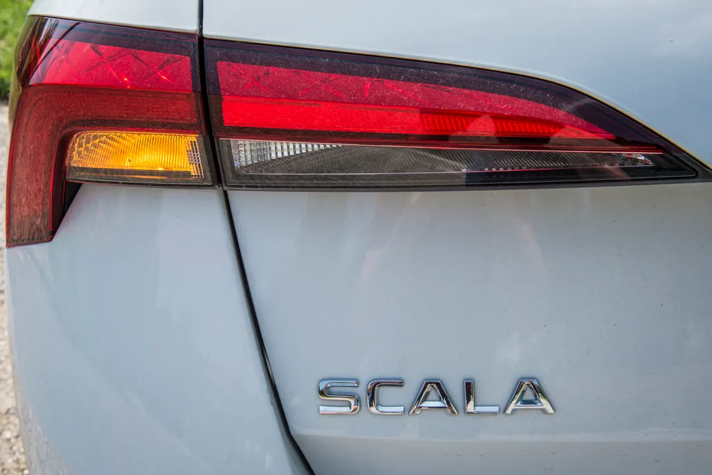 2019.06.26., Skoda Scala fotózás, Zsámbék 