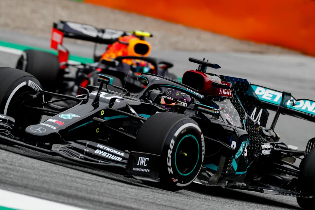 Forma-1, Lewis Hamilton, Mercedes-AMG Petronas, Red Bull Racing, Osztrák Nagydíj 