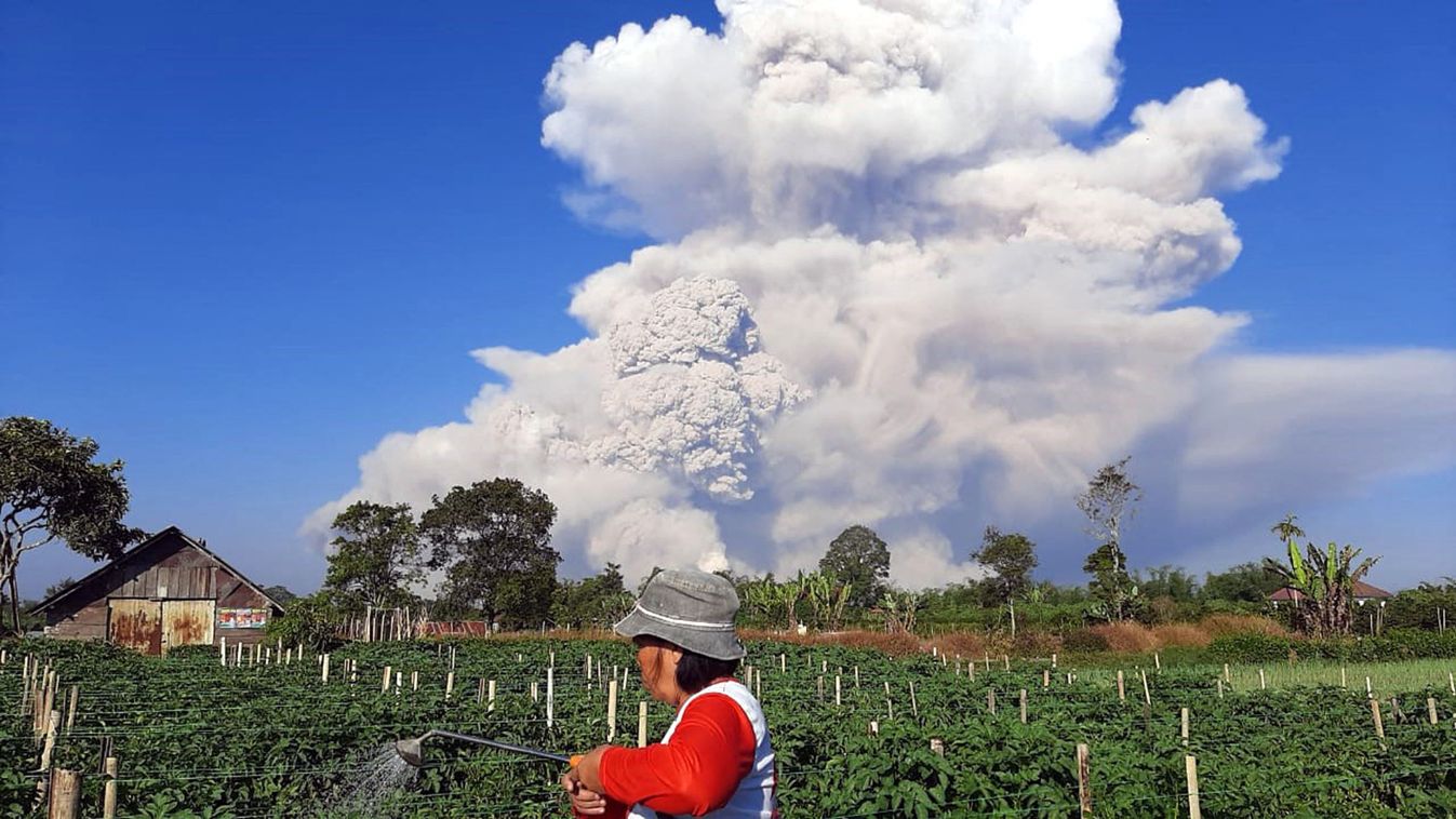 Sinabung vulkán kitörés Indonézia 