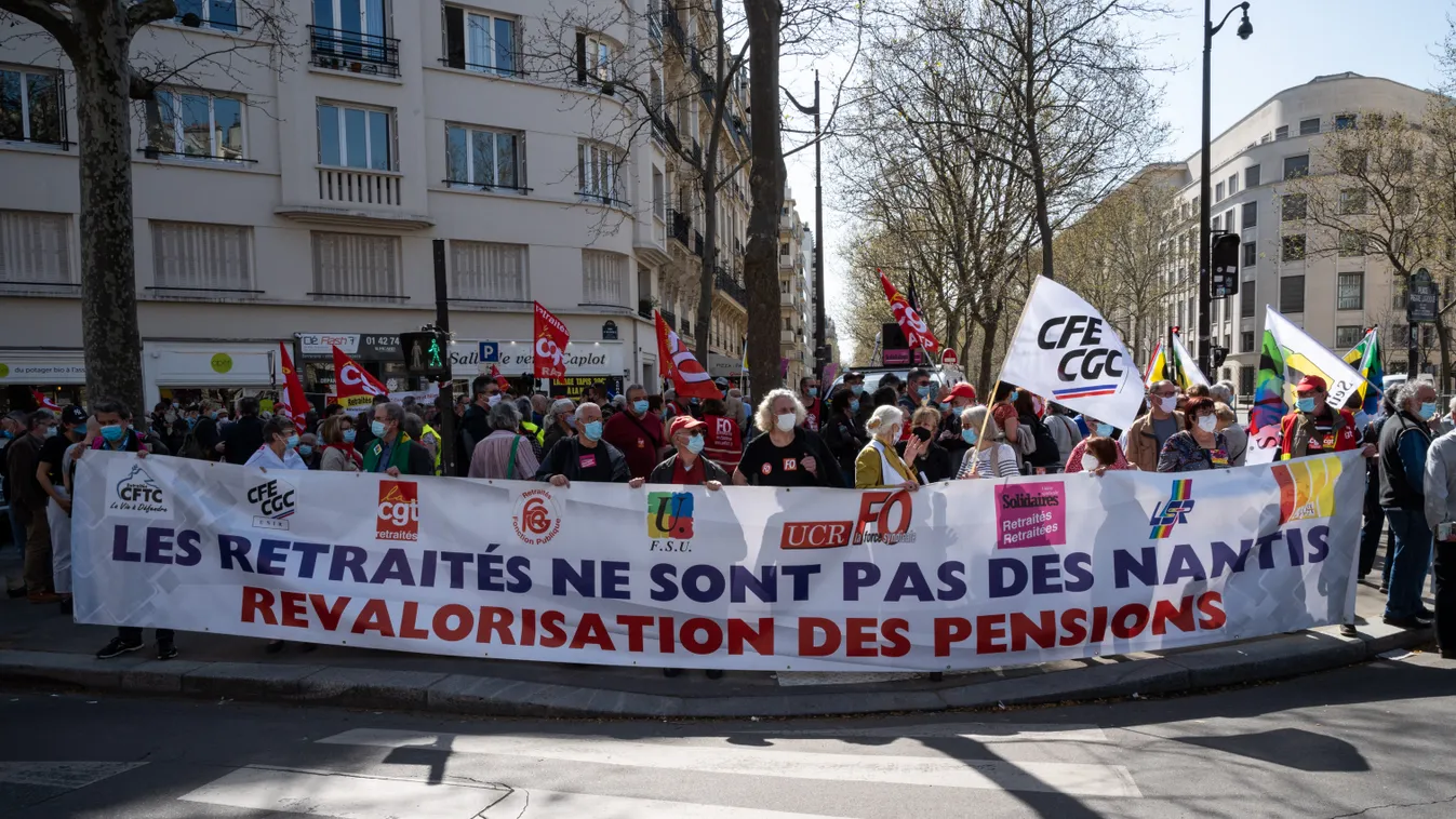 Franciaország, Párizs, tüntetés, nyugdíj, nyugdíjas, Kilenc szakszervezet és egyesület felhívására március 31-én, szerdán tartottak nyugdíjas tüntetést Franciaországban, 2021.03.31. 