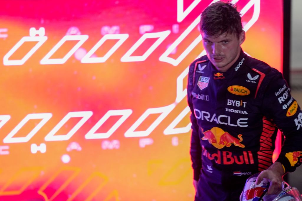 VERSTAPPEN, Max Loszaíl, 2023. október 7.
Max Verstappen, a Red Bull holland címvédője a Forma-1-es autós gyorsasági világbajnokság Katari Nagydíjának sprintfutama után a loszaíli pályán 2023. október 7-én. A harmadik helyről rajtolt 26 éves versenyző a m