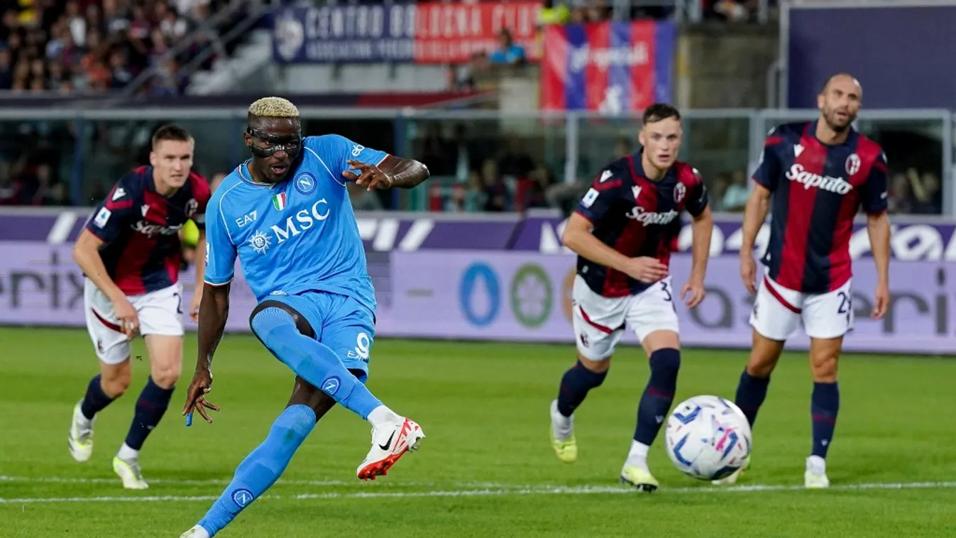 Bologna FC v SSC Napoli - Serie A TIM Soccer Serie A Bologna Stadio Renato Dall’Ara Calcio Italia Napoli Naples SSC Napoli Bologna FC Victor Osimhen penalty kick Serie A Tim match September 24 2023 Giuseppe Maffia NurPhoto sports Italian football league m