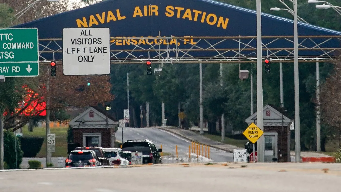 Naval Air Station Pensacola, Florida, lövöldözés, Mohamed Száed Alsamráni, szaúd-arábiai pilóta 
