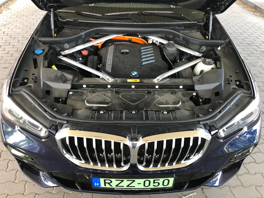 BMW X5 45e teszt (2020) 