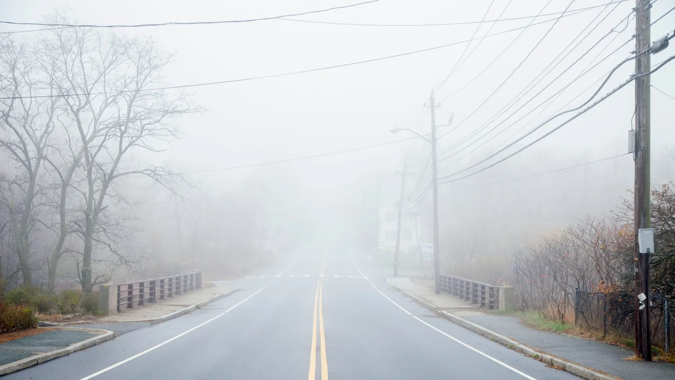 országút köd 