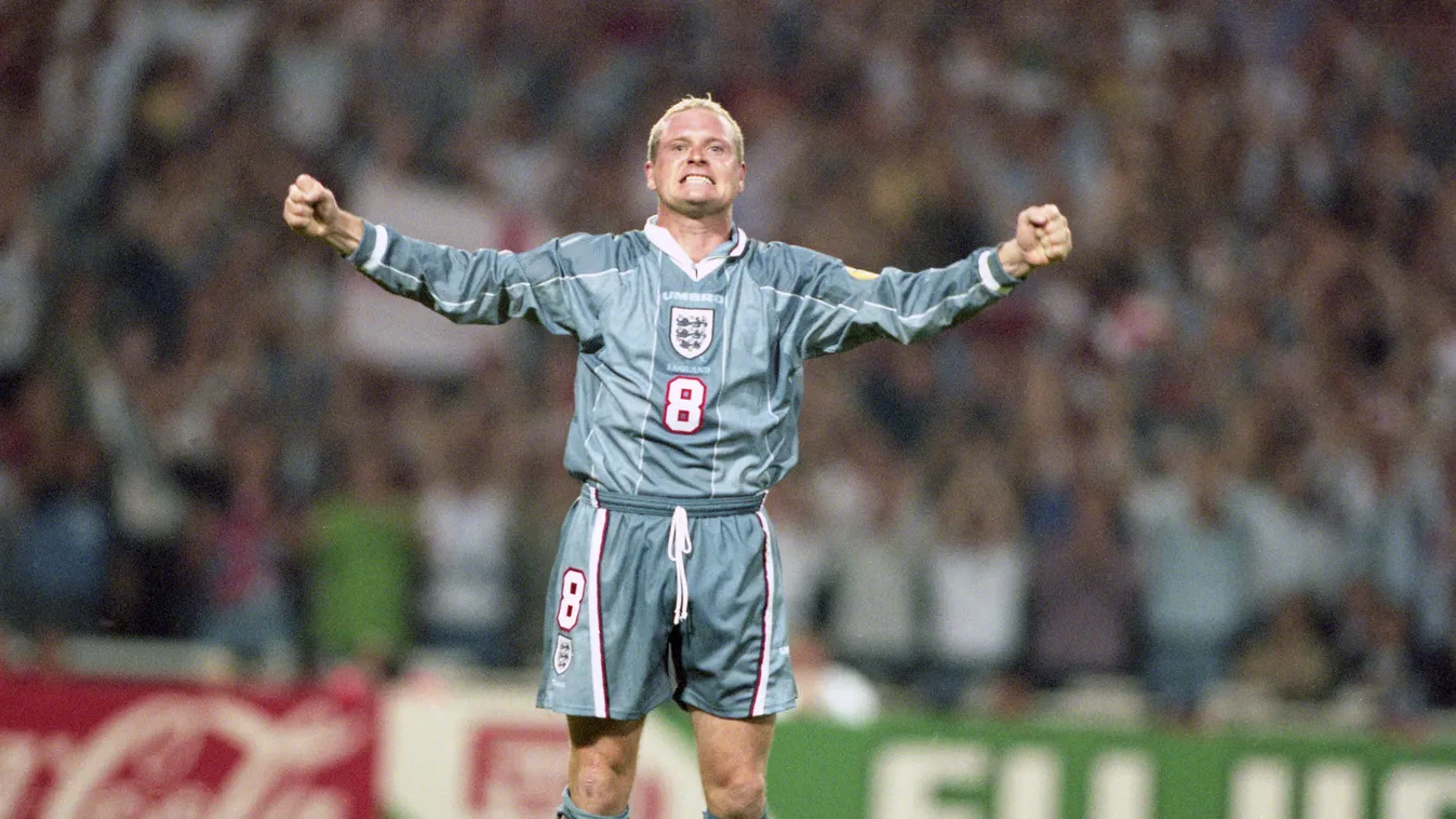 Football, firo: 26.06.1996 European Football Championship Euro Euro 1996 semi-finals, knockout phase, semi finals, archive photo, archive pictures Germany - England 6: 5 in, after penalty shootout knockout phase archive photo football European Championshi