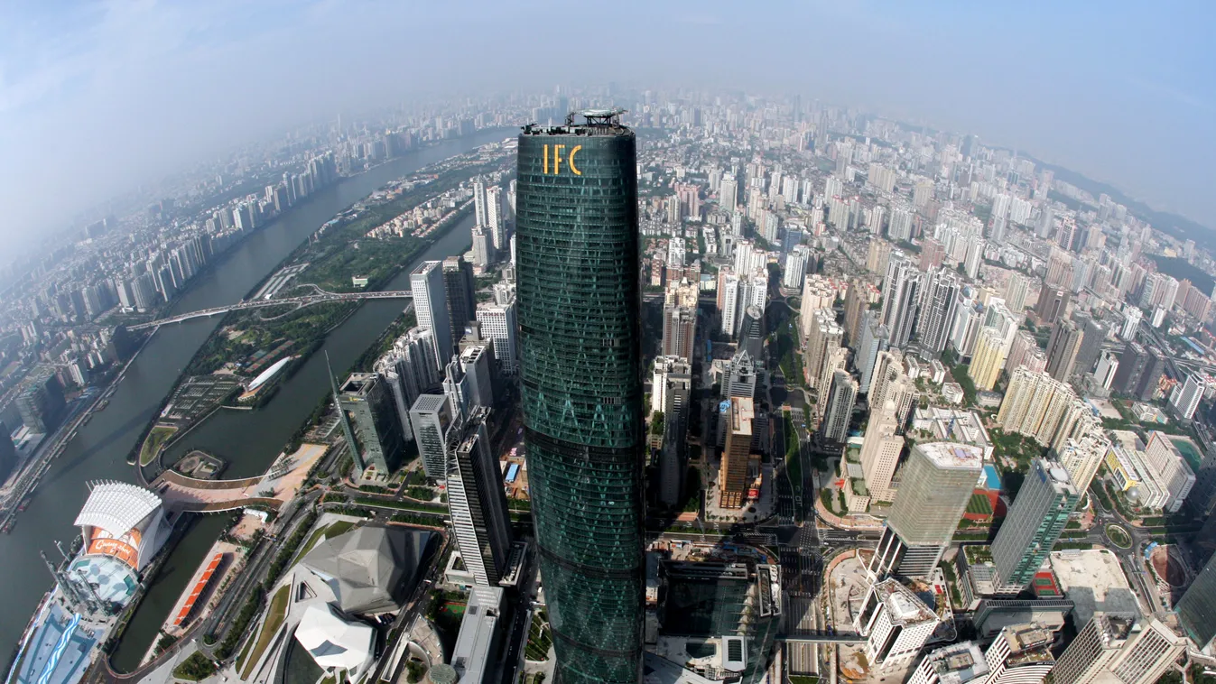 kínában épül a világ leggyorsabb liftje, Guangzhou Financial Center, itt épül a felhőkarcoló, ahol üzembe helyezik a liftet 