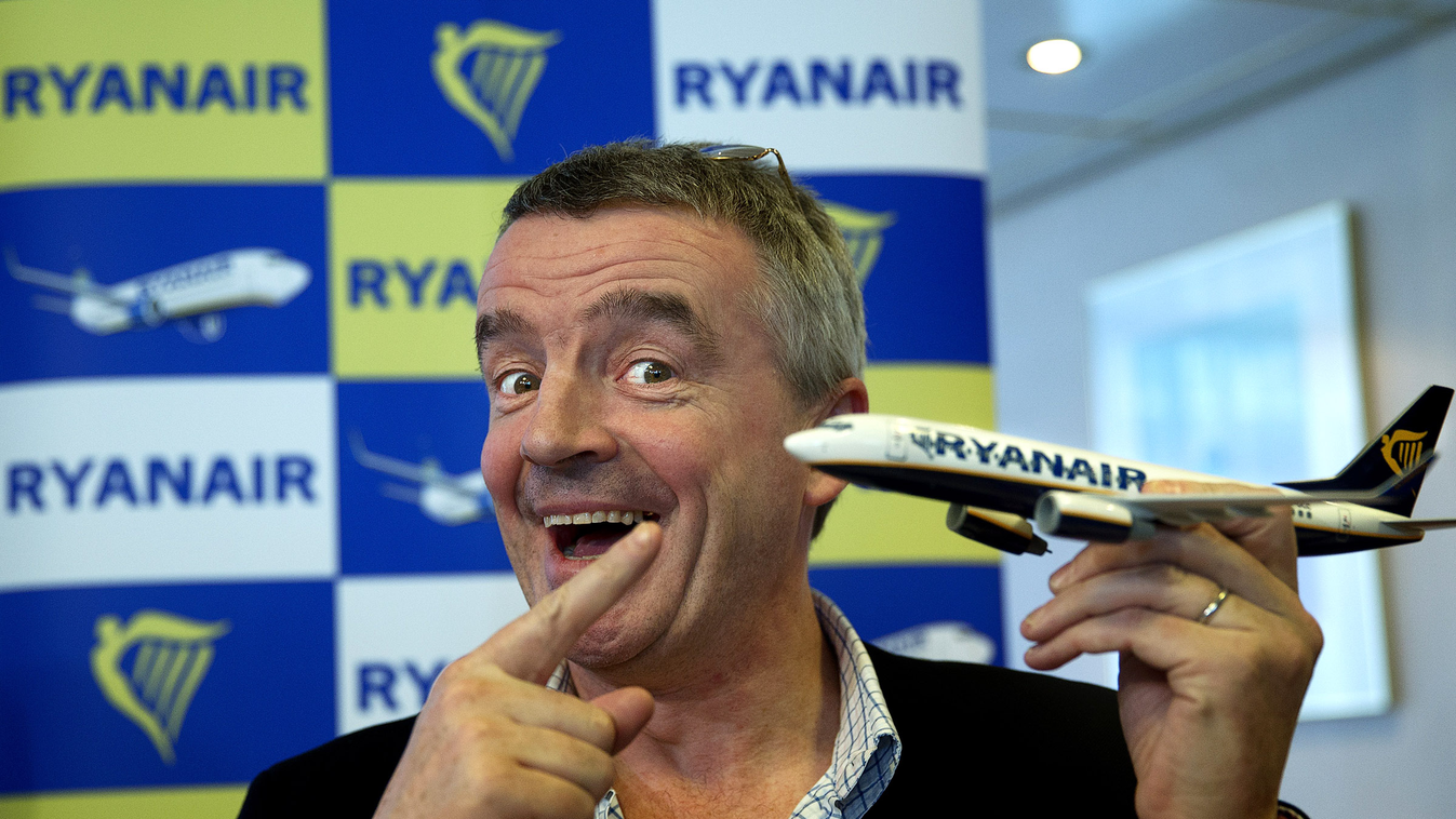 Új üzleti modell a Ryanairnél, Michael O'Leary a cég vezetője, fapados légitársaság, repülés 