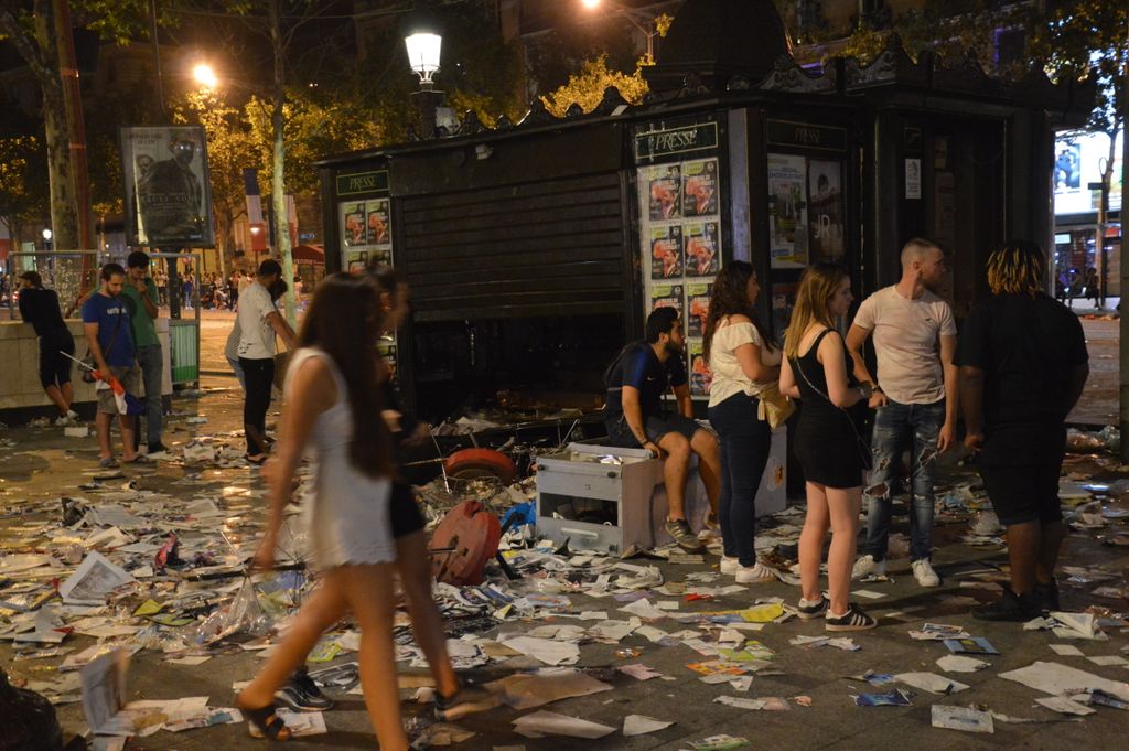 France: Various damages around Paris after clashes erupt following World Cup celebrations CrowdSpark ALPHACIT NEWIM france WORLD CUP fifa world cup soccer VICTORY croatia france croatia FRENCH TEAM equipe de france world champions CHAMPS ELYSEES celebrati
