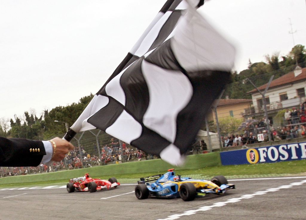 Forma-1, Fernando Alonso, Renault, Michael Schumacher, Scuderia Ferrari, San Marinói Nagydíj 2005 