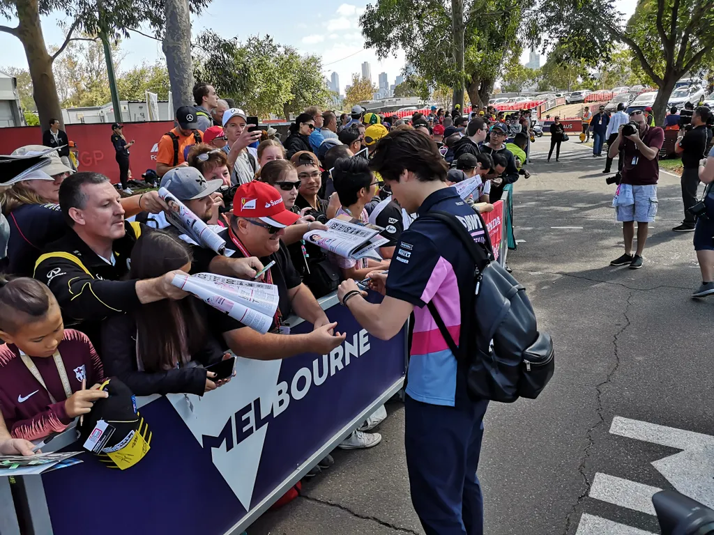 Forma-1, Lance Stroll, Racing Point, Ausztrál Nagydíj, Melbourne Walk 