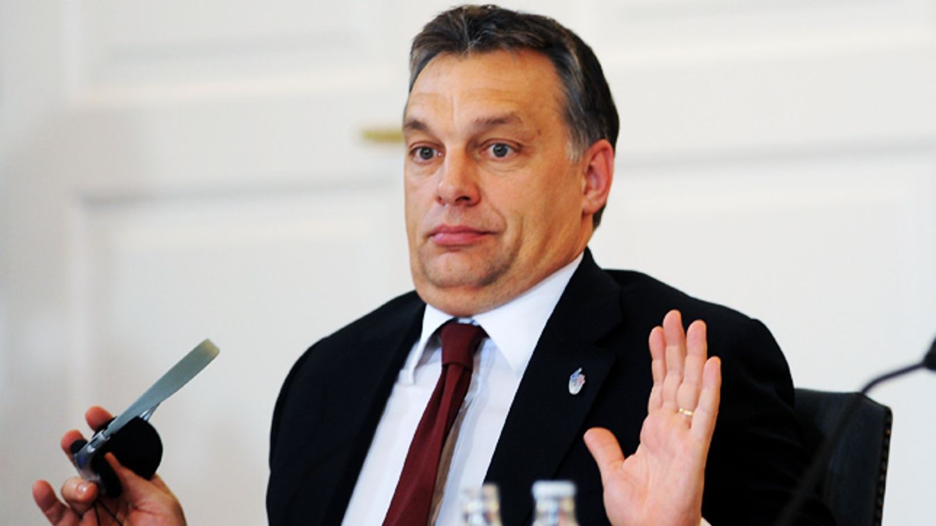 Orbán Viktor, külföldi bírálatok
