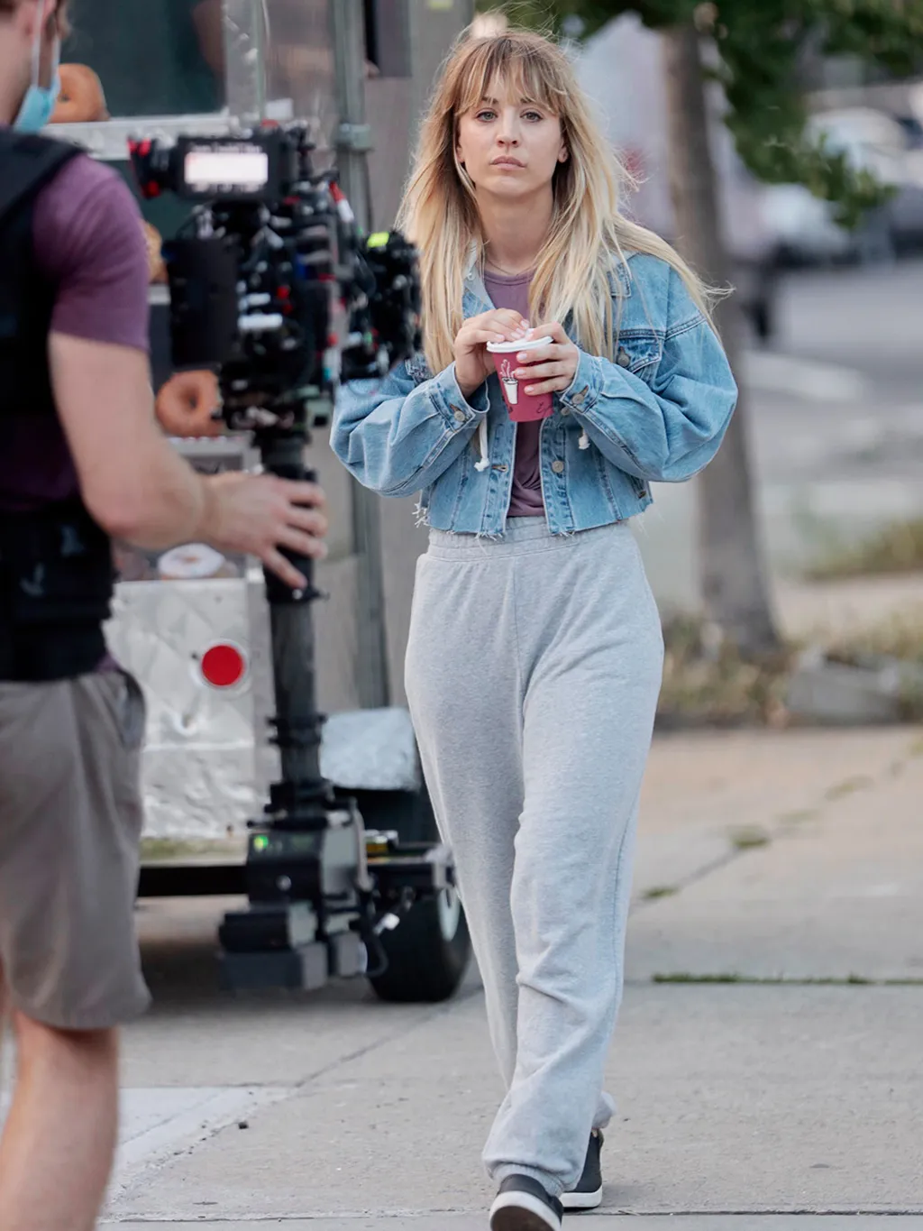 Kaley Cuoco films a scene where she gets hit by a car filming “Meet Cute” with Pete Davidson. Kaley Cuoco films a scene where she gets hit by a car filming “Meet Cute” with Pete Davidson. 12 Aug 2021 Pictured: Kaley Cuoco. Photo credit: SteveSands/NewYork