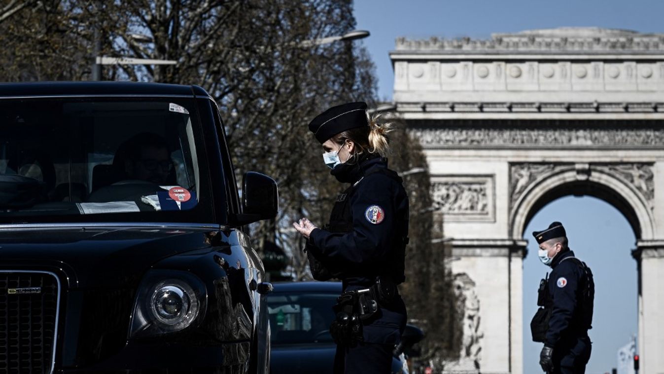 koronavírus
franciaország
párizs
maszk
rendőr 