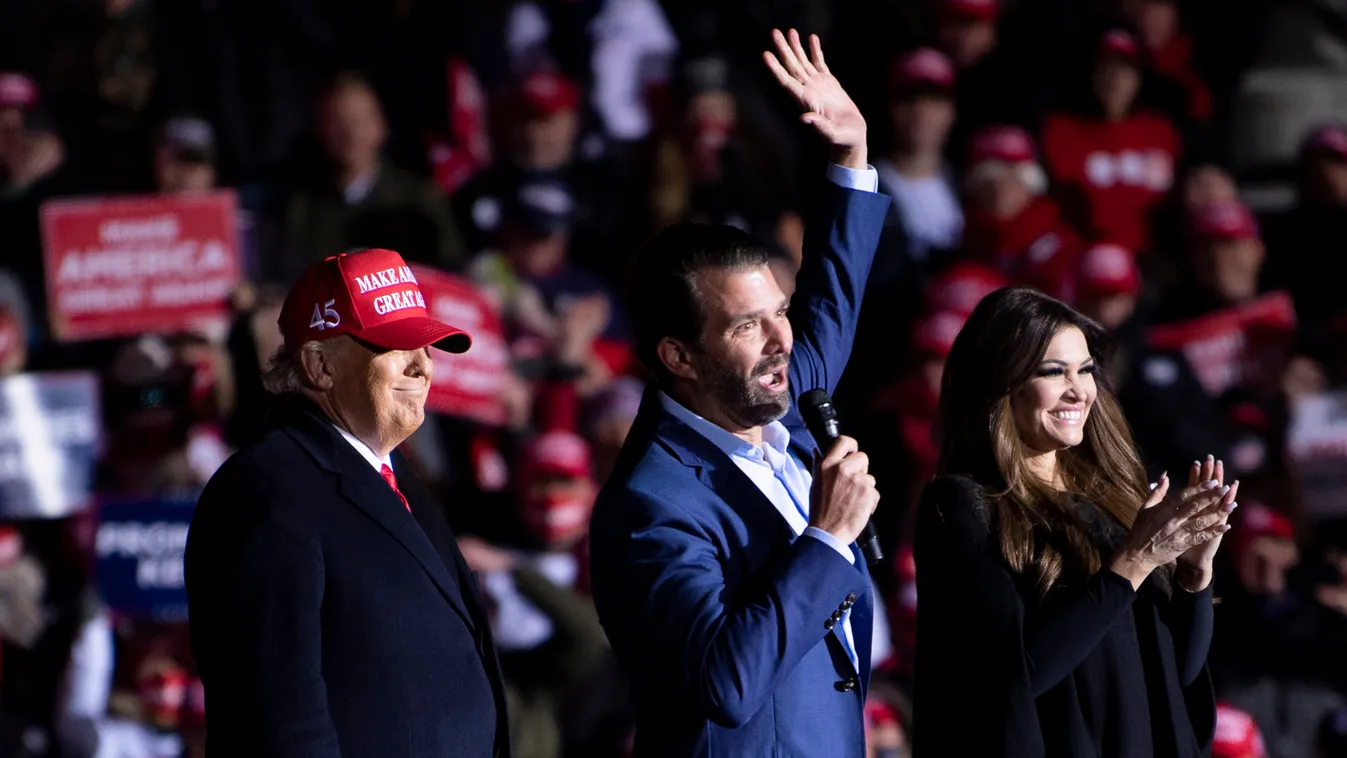 Trump rally in city where police shooting sparked Black Lives Matter protests Horizontal POLITICAL CAMPAIGN PRESIDENTIAL ELECTION POLITICAL MEETING FAMILY SIDE BY SIDE 