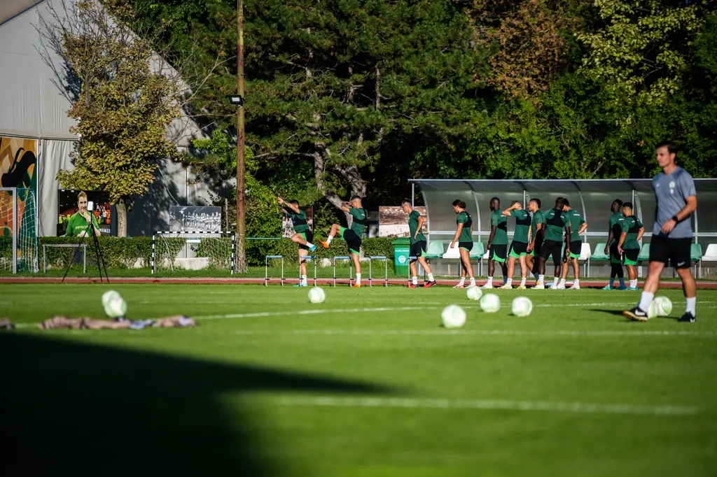 edzés, Fradi, FTC-MVM Sportközpont, Ferencváros, 2023. 09. 20., dejan sztankovics, Muhamed Besic 