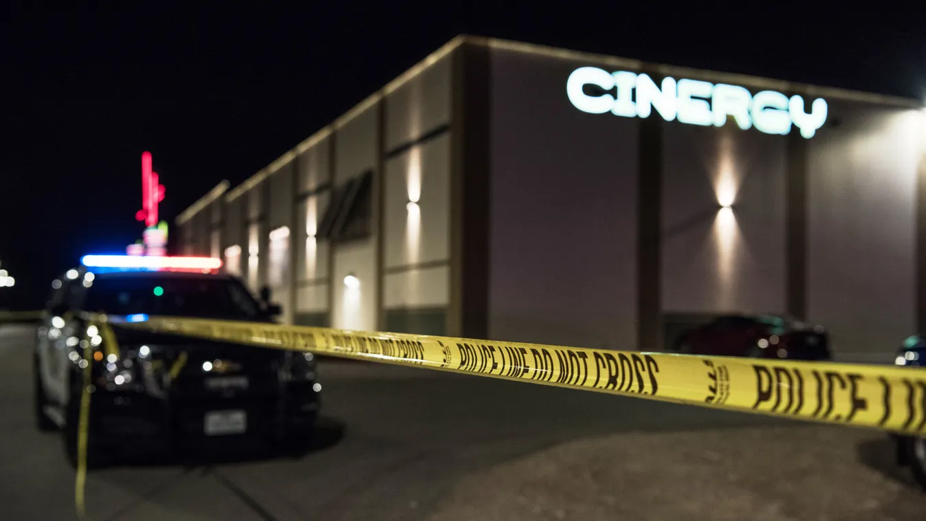 GettyImageRank1 bestof topix MIDLAND, TEXAS - AUGUST 31: Police cars and tape block off a crime scene outside the Cinergy Odessa movie theater where a gunman was shot and killed on August 31, 2019 in Midland, Texas. Officials say the unidentified suspect 