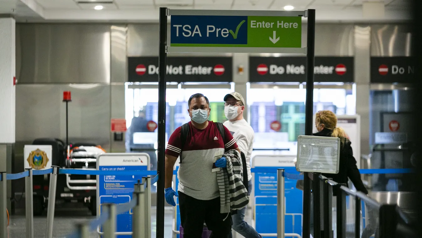 Coronavirus precautions in Miami coronavirus (COVID-19),Miami,Miami International Airport USA repülőtér
 koronavírus korona vírus fertőzés járvány betegség utazás 
