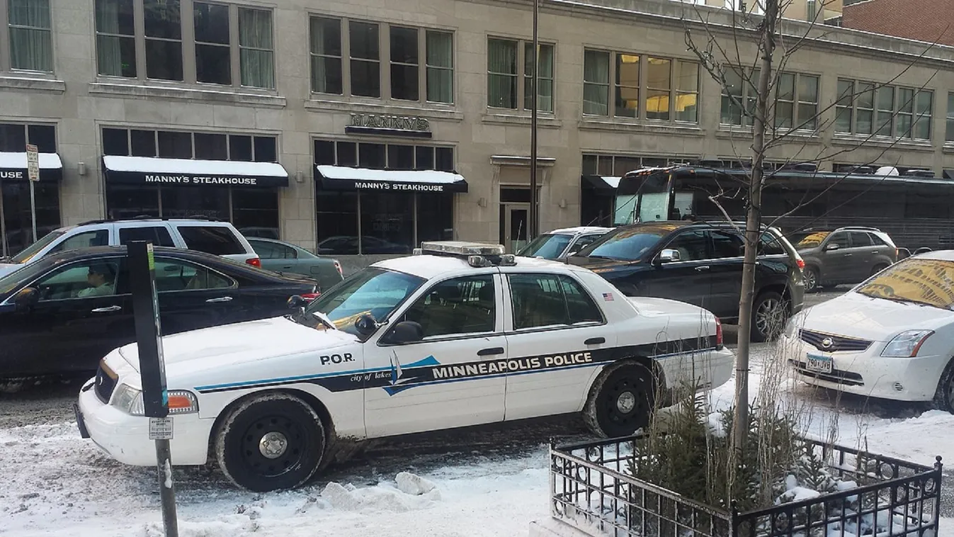 Minneapolis Police, rendőrségi autó 