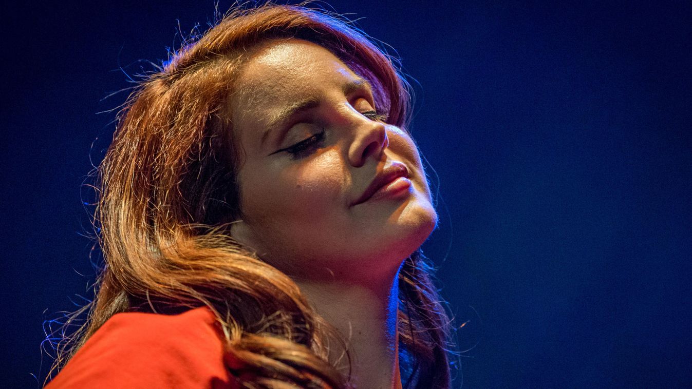 Lana Del Rey Freak Music Video Premiere Event Presented By Vevo GettyImageRank1 VIDEO People EVENT HORIZONTAL SMILING USA California City Of Los Angeles One Person MUSIC Premiere Wiltern Theater Photography Freak Arts Culture and Entertainment PORTRAIT At