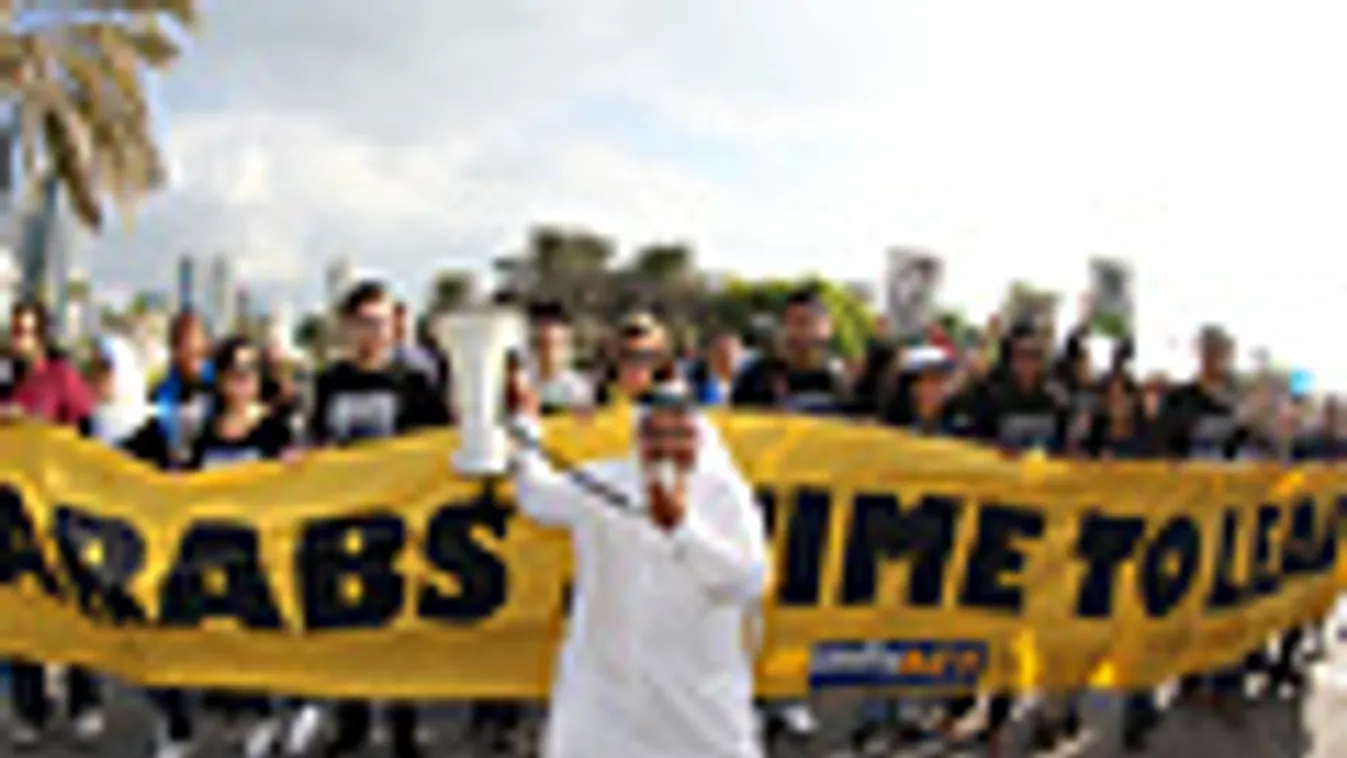 doha, klímakonferencia, aktivisták tüntetnek