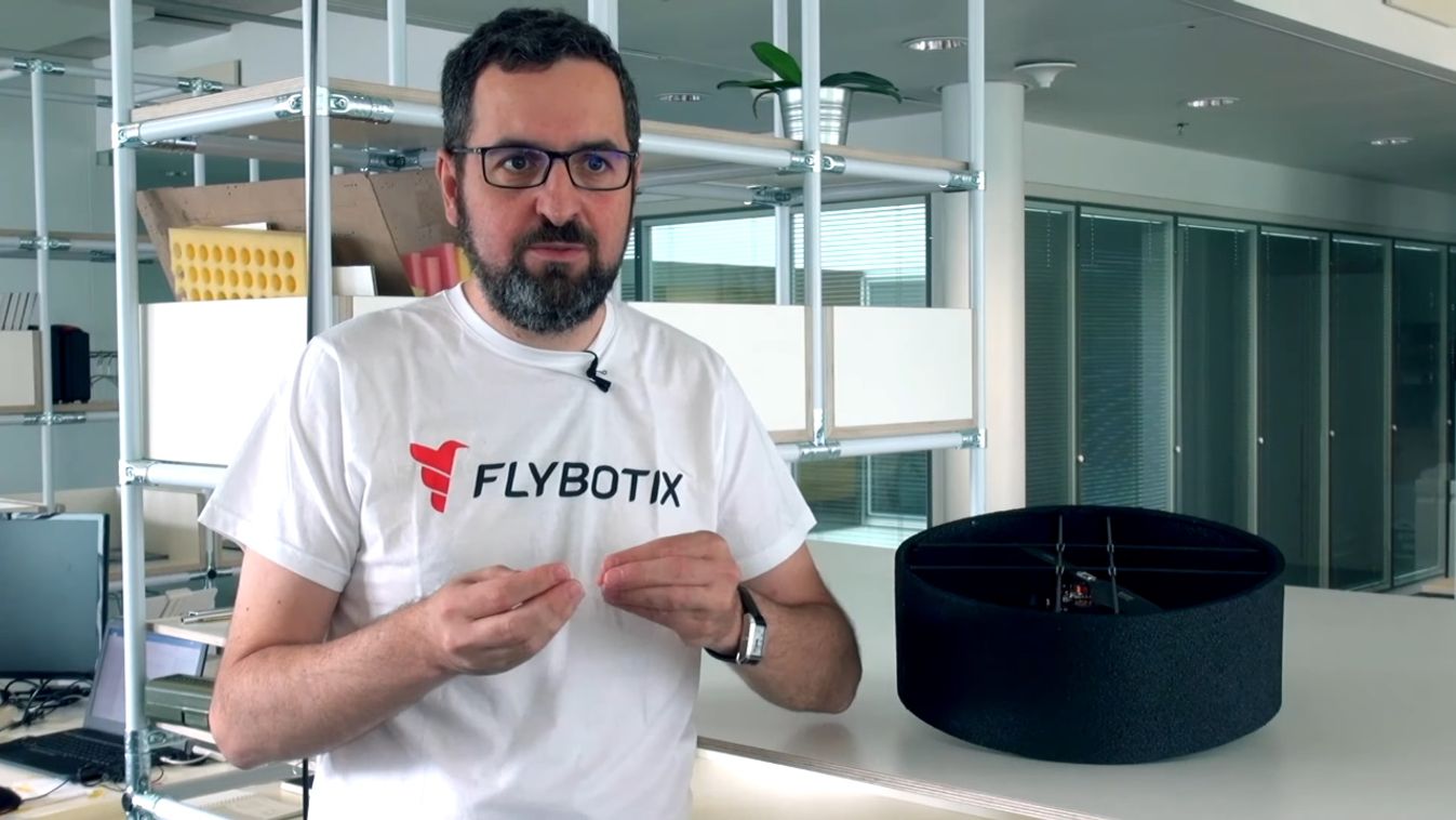 flybotix drón 