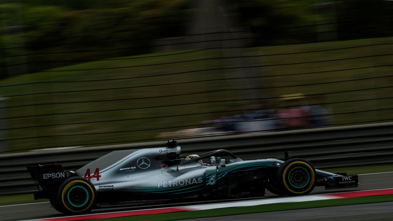 A Forma-1-es Kínai Nagydíj pénteki napja, Lewis Hamilton, Mercedes-AMG Petronas 