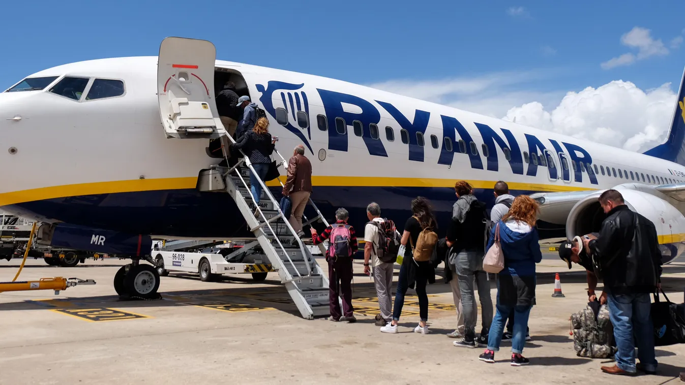 Ryanair, repülőgép, utasok 