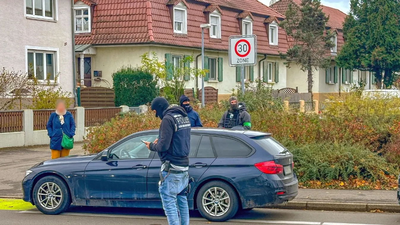Major operation at school in Offenburg Crime, Law and Justice schools Horizontal CRIME 