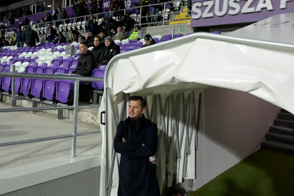 Labdarúgás, OTP Bank Liga, Újpest-Ferencváros 2022.01.30. KRUSCIC, Milos 