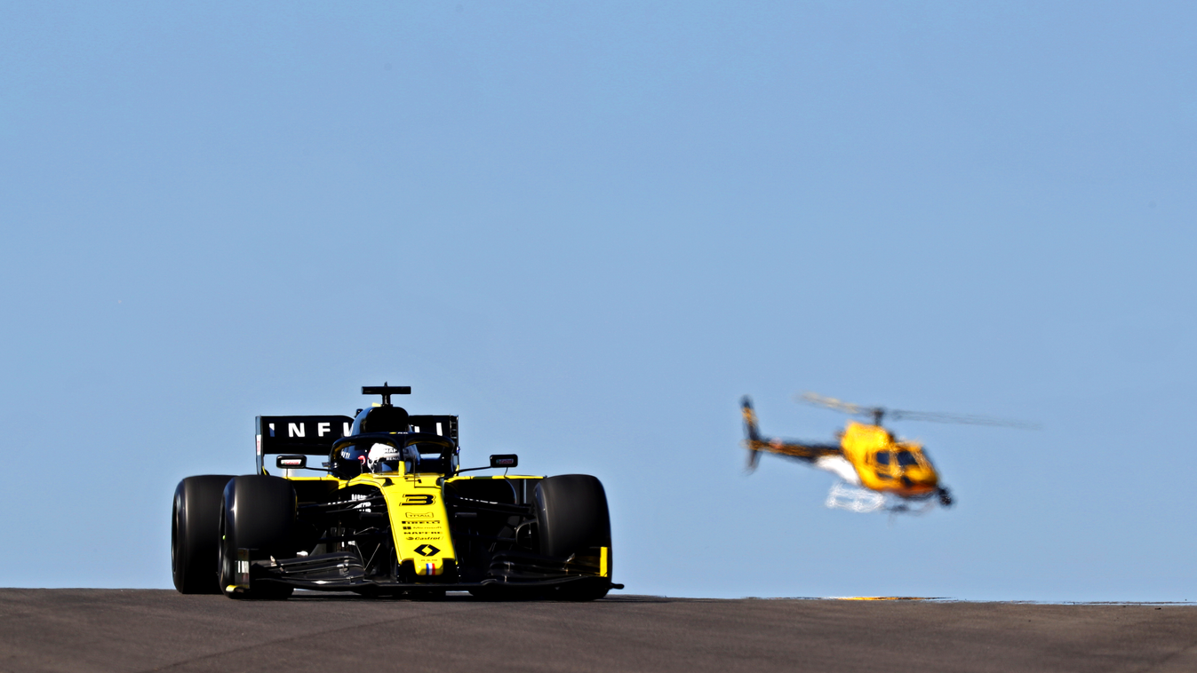 Forma-1, Daniel Ricciardo, Renault F1 Team, USA Nagydíj, helikopter 