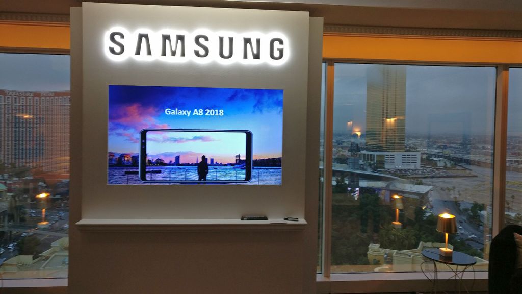 Samsung Galaxy A8, CES 2018 
