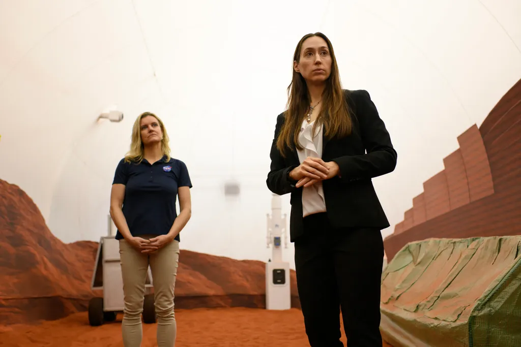 Mars-szimulációs környezet várja az önkénteseket Houstonban, galéria, 2023 