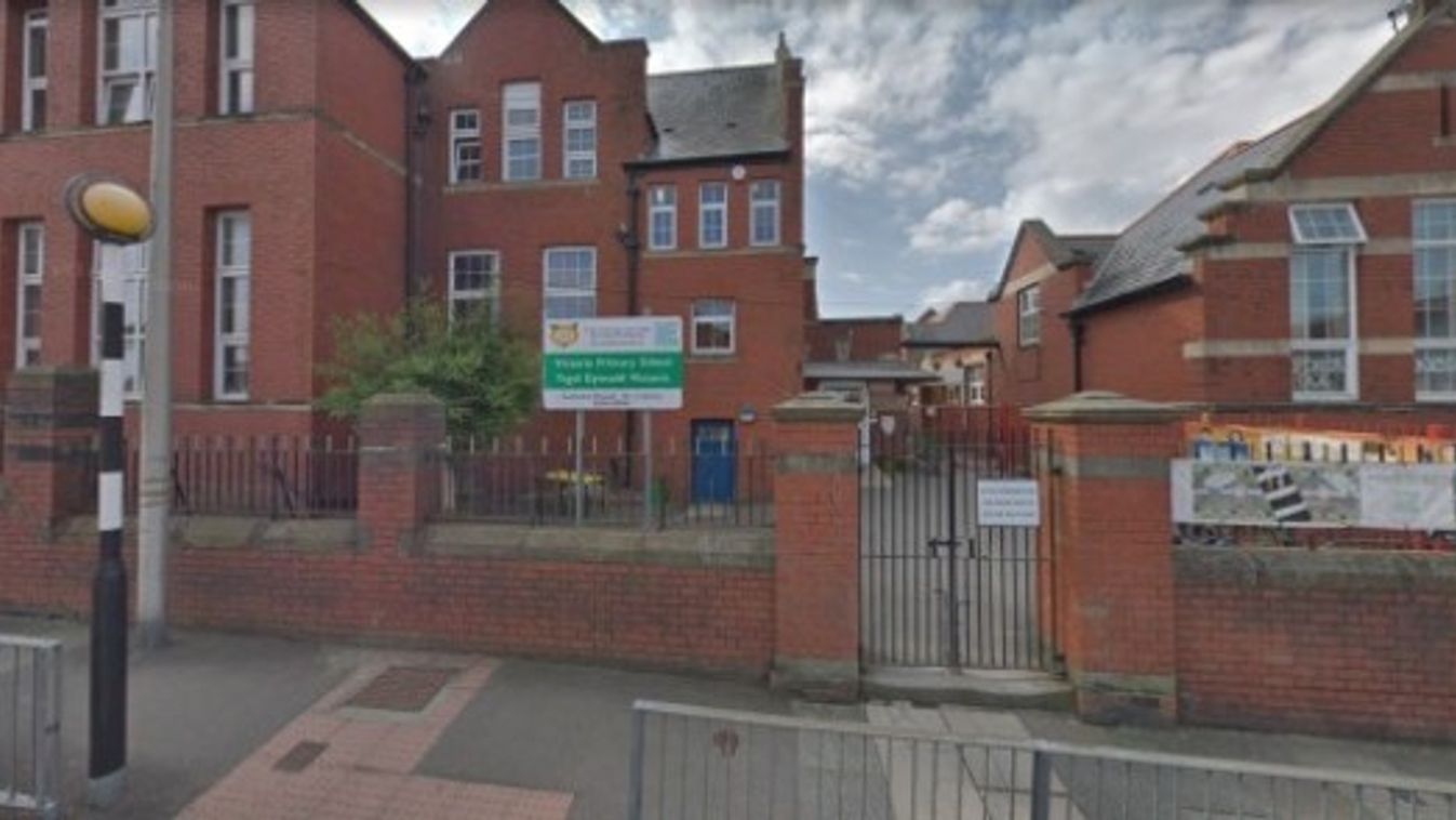 Meghalt egy másodikos tanuló egy brit iskolában 