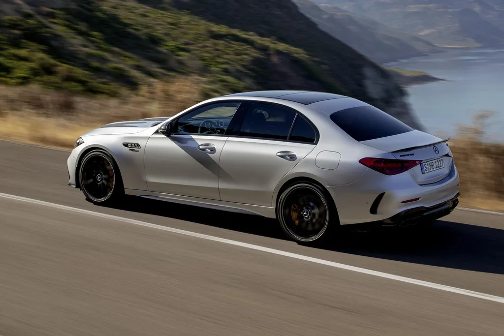 Mercedes-AMG C 63 S E PERFORMANCE 