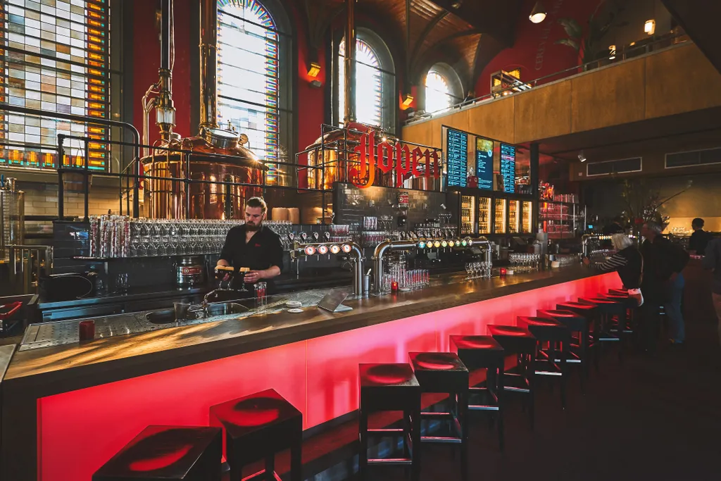 Haarlem/holland,-,April,18,,2018:,Jopenkerk,Brewery,Interior,In,Haarlem. 