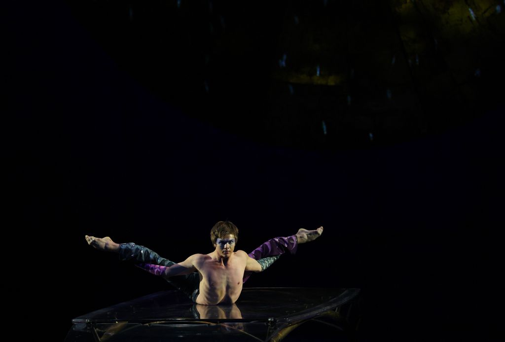 tánc, Luzia of the Cirque du Soleil, előadás, Madrid 