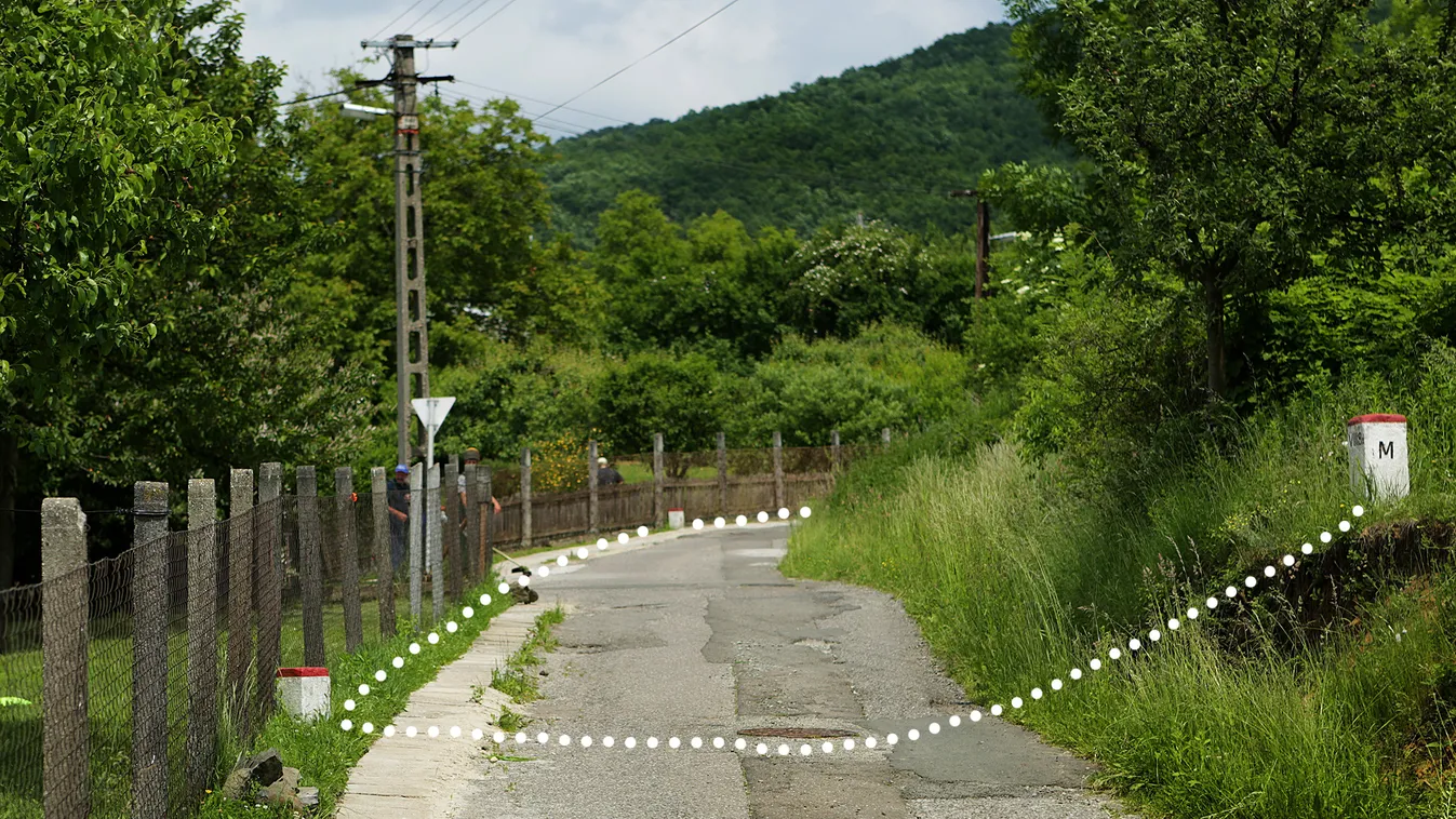 Szlovák-magyar határcserék az Ipoly mentén 2015 június 1-én Grimm Balázsnak

Somoskőújfalu, ahol az út és az alatta futó szennyvízcsatorna fog Szlovákiáról Magyarországhoz kerülni Szlovák-magyar határcserék az Ipoly mentén 2015 június 1-én Grimm Balázsnak