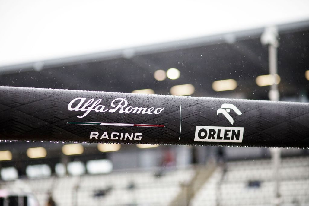 Forma-1, Alfa Romeo logo, Orlen logo, Alfa Romeo Racing, Eifel Nagydíj 