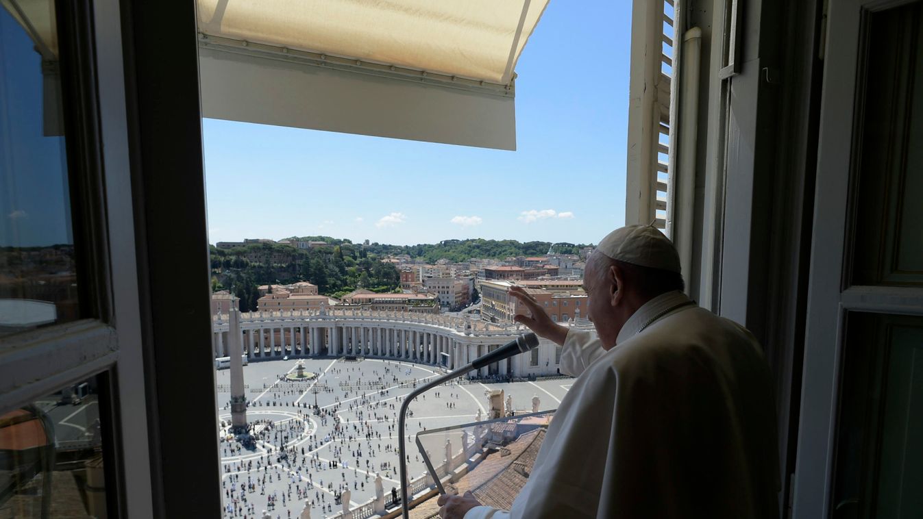 FERENC pápa, pünkösd, Vatikán 