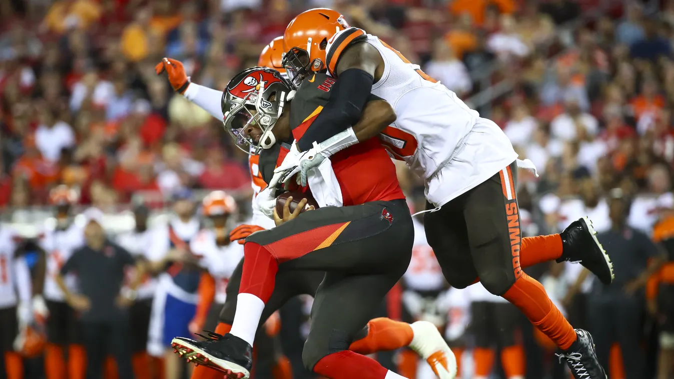 Cleveland Browns v Tampa Bay Buccaneers GettyImageRank2 nfl 2019 tampa tampa bay buccaneers raymond james stadium jameis winston tampa bay florida buccaneers ray jay chris smith Horizontal SPORT AMERICAN FOOTBALL FOOTBALL 