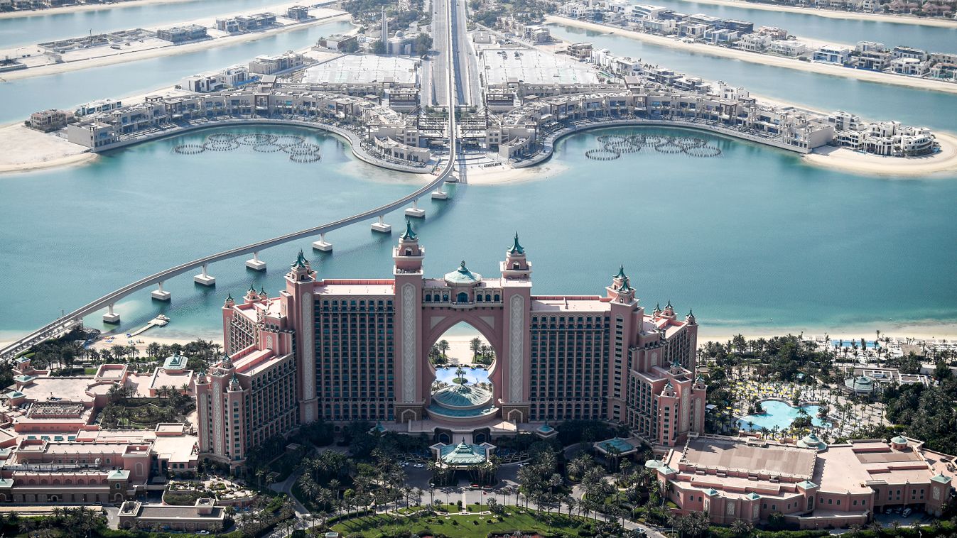 Luxus szokások (Dubaj) Atlantis, The Palm szálloda Duba 