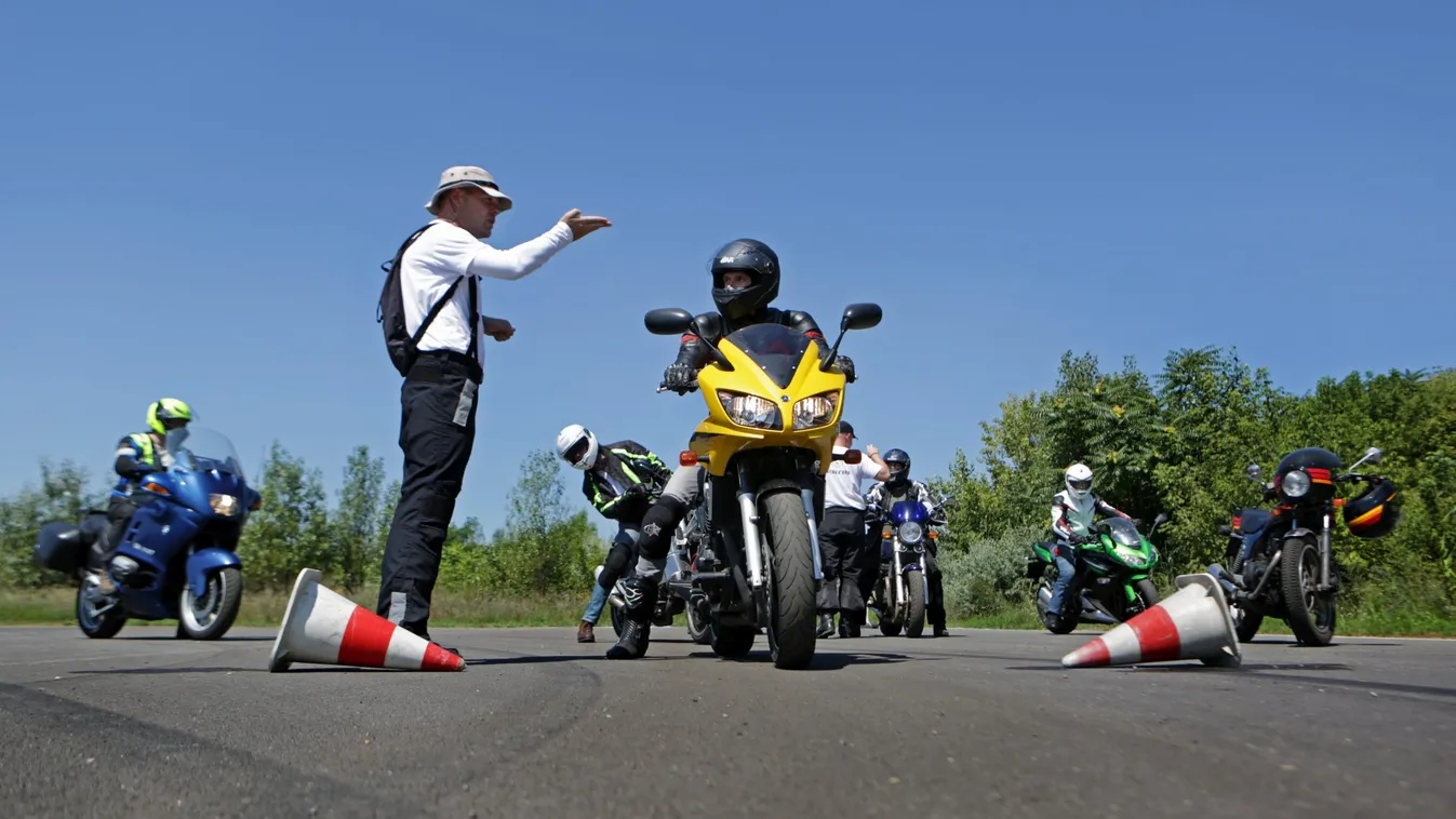 RILI vezetéstechnikai tréning 2016 július 31-én motor, motorkerékpár 
